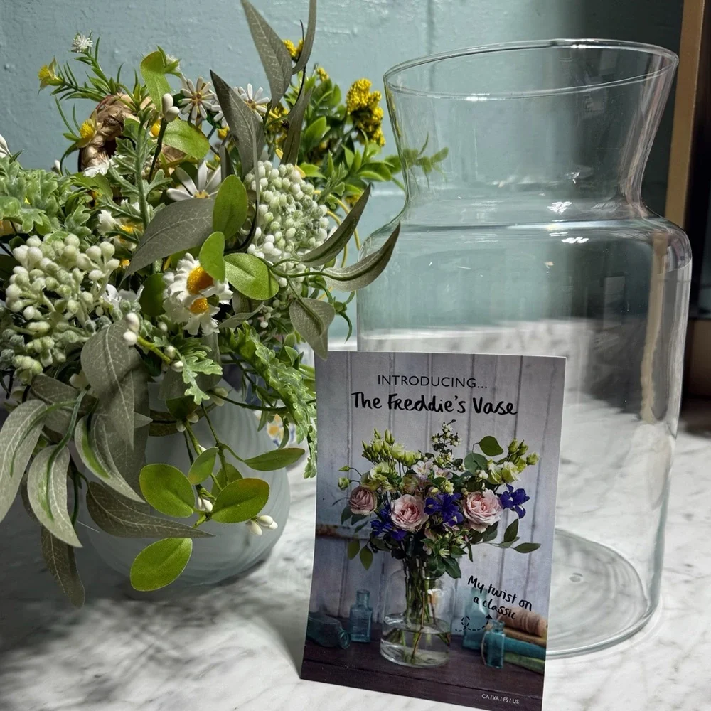 The Freddie's  Classic Wide Mouth Vase